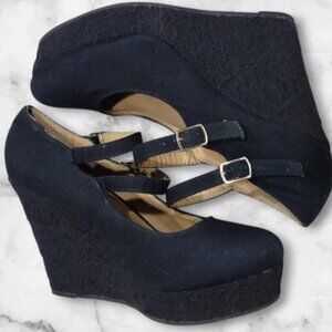 Women's 7 Soda Black Lace Wedges Heels 4.5 in heel - Sexy Lacey platforms